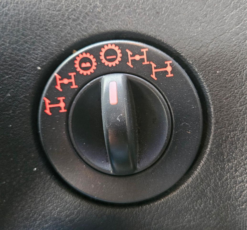 Tipper MAN TGA 28.400 6x4-4  Winterdienst: picture 12