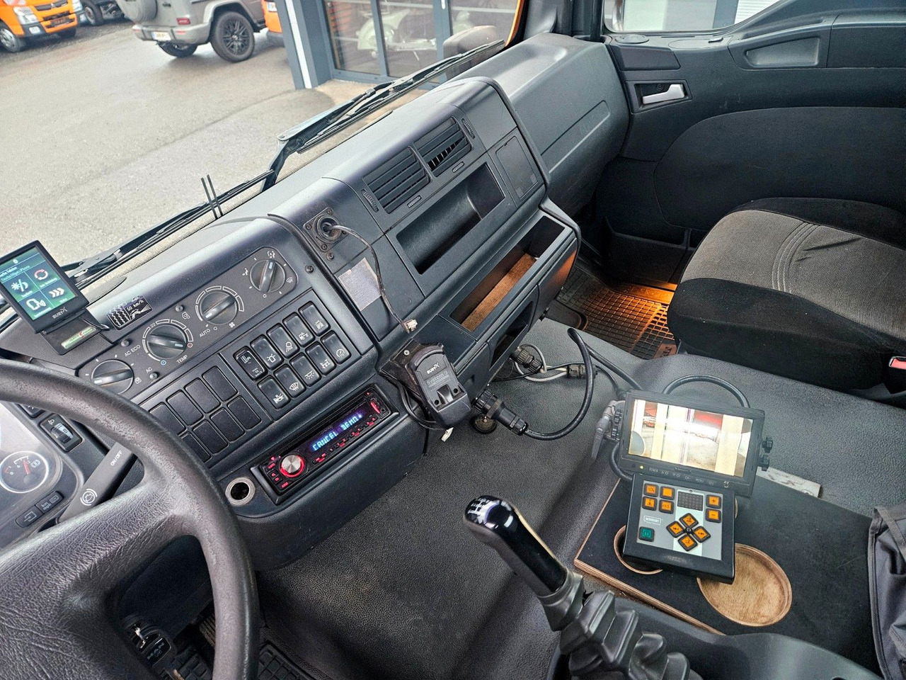 Tipper MAN TGM 13.250 4x4 Euro5 Winterdienst: picture 21