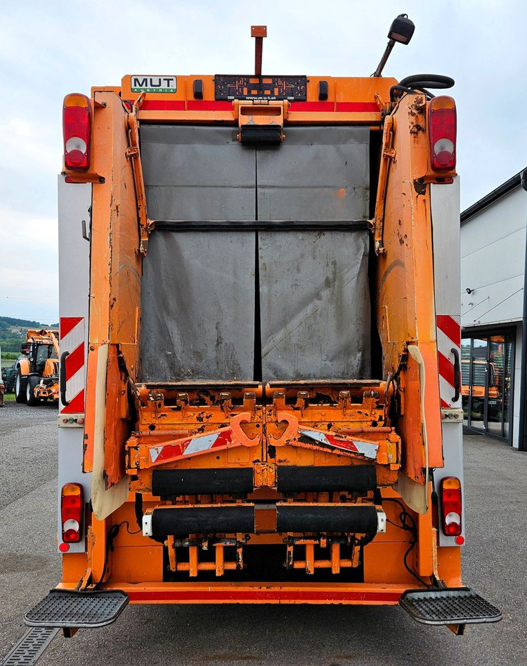 MAN TGS 28.320 Rotopress MUT FAUN EEV - Garbage truck: picture 4 MAN TGS 28.320 Rotopress MUT FAUN EEV - Garbage truck: picture 4