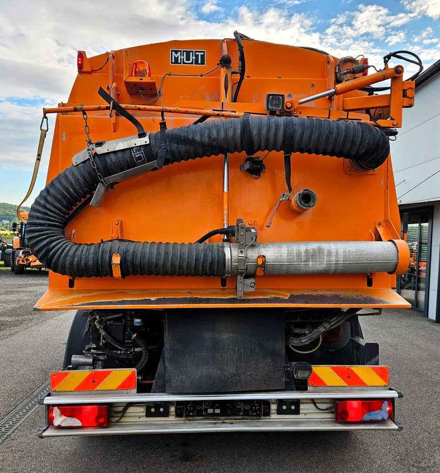 Scania P280 Euro5 MUT 7m3 Hydrostat - Road sweeper: picture 4 Scania P280 Euro5 MUT 7m3 Hydrostat - Road sweeper: picture 4