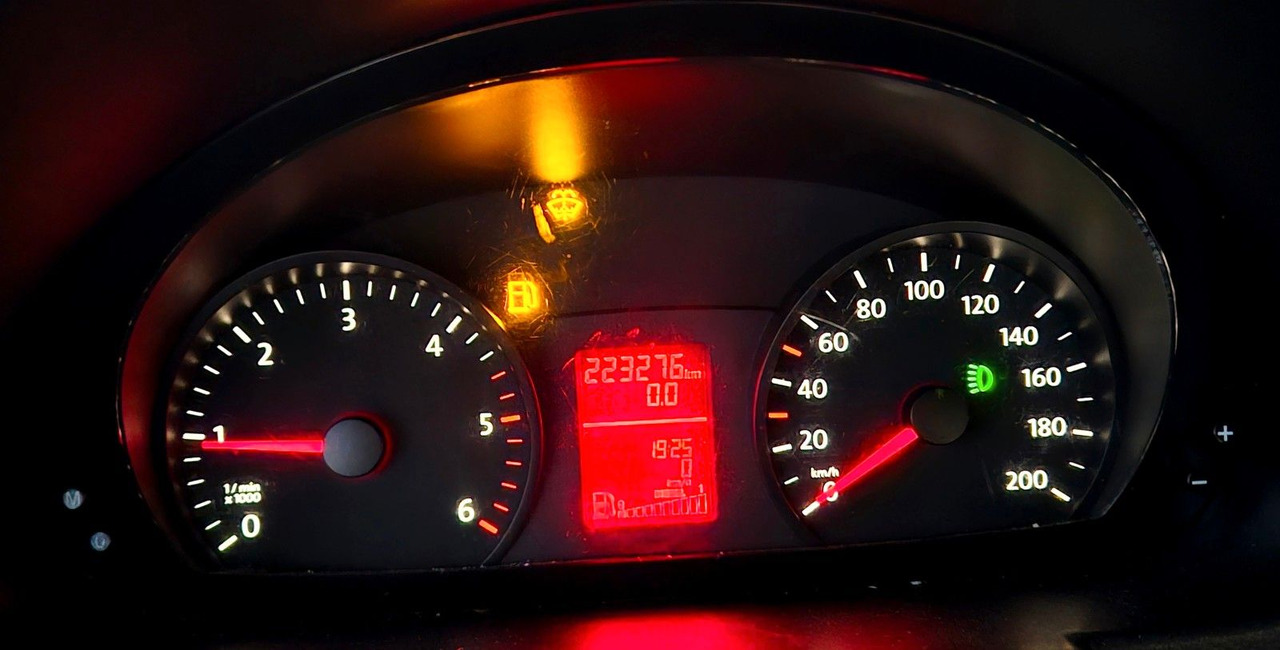 Ambulance Volkswagen CRAFTER TDI Ambulance RTW L2H2 DLOUHY: picture 10 Ambulance Volkswagen CRAFTER TDI Ambulance RTW L2H2 DLOUHY: picture 10