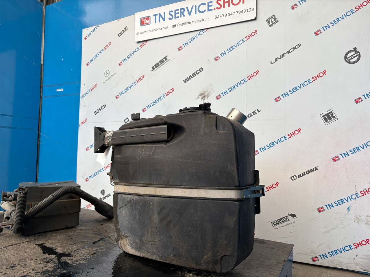 Serbatoio Adblue Iveco - AdBlue tank for Van: picture 2 Serbatoio Adblue Iveco - AdBlue tank for Van: picture 2