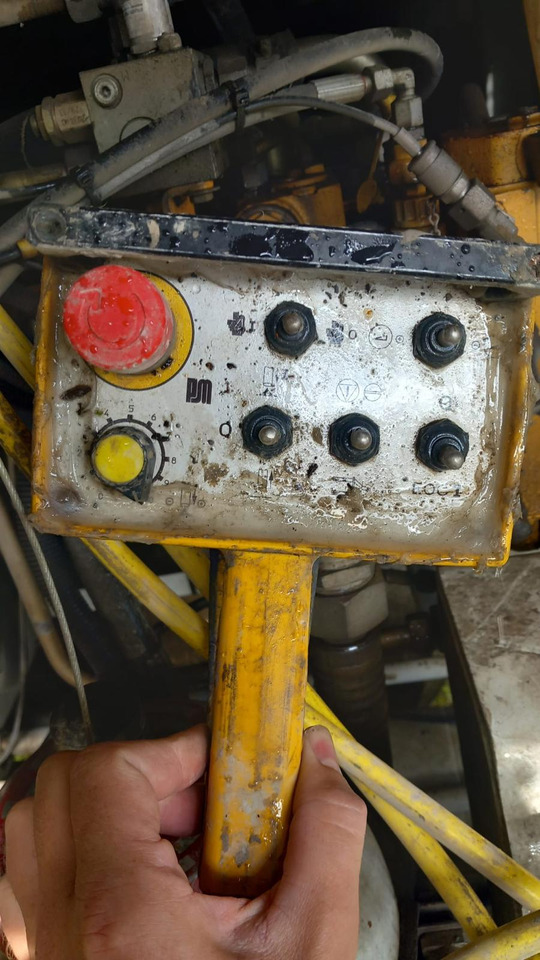 Putzmeister 2109 - Stationary concrete pump: picture 4 Putzmeister 2109 - Stationary concrete pump: picture 4