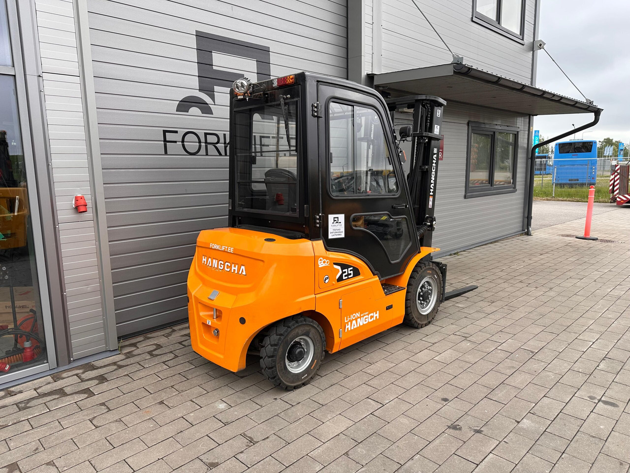 HC XE CPD25-XEY2-SI - Electric forklift: picture 3 HC XE CPD25-XEY2-SI - Electric forklift: picture 3