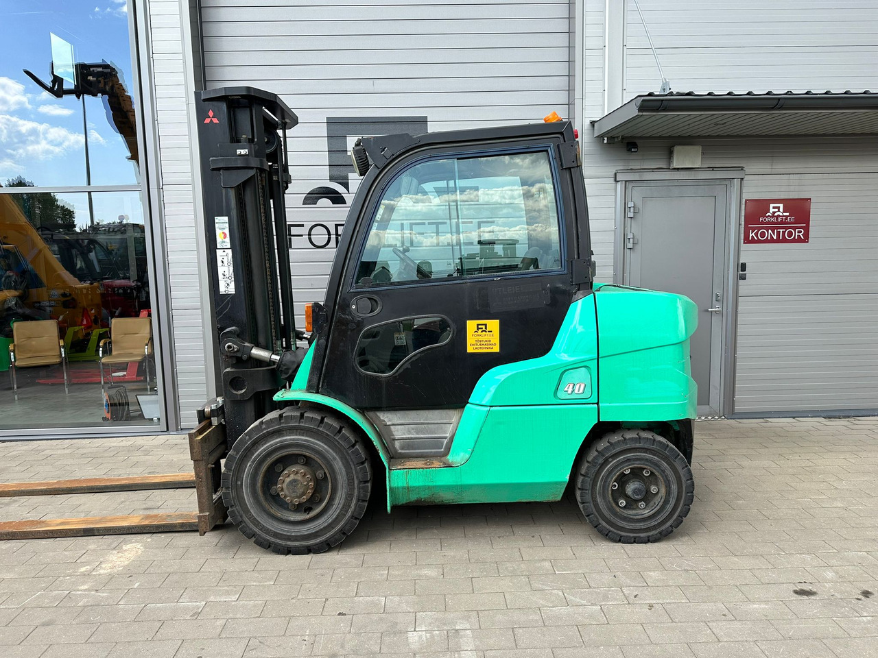 Mitsubishi FD40N - Diesel forklift: picture 3 Mitsubishi FD40N - Diesel forklift: picture 3