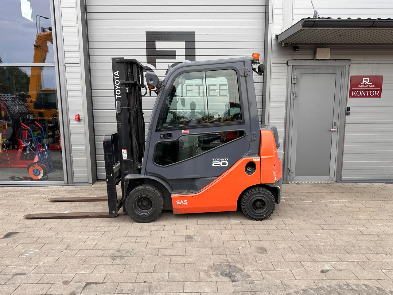 Toyota 8FDKF20 - Diesel forklift: picture 2 Toyota 8FDKF20 - Diesel forklift: picture 2