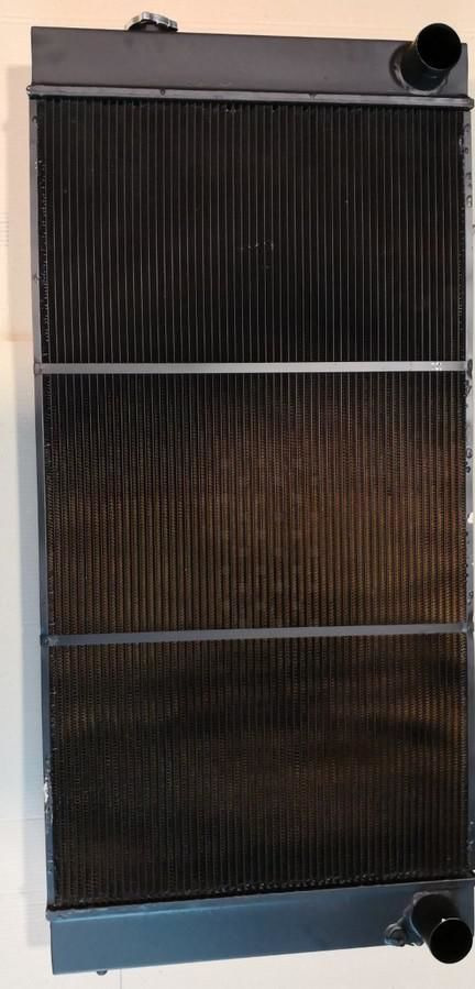 RADIATORE HITACHI ZX450-3 ZX470-3 ZX500-3 ZX520 4655008 - Radiator: picture 1 RADIATORE HITACHI ZX450-3 ZX470-3 ZX500-3 ZX520 4655008 - Radiator: picture 1