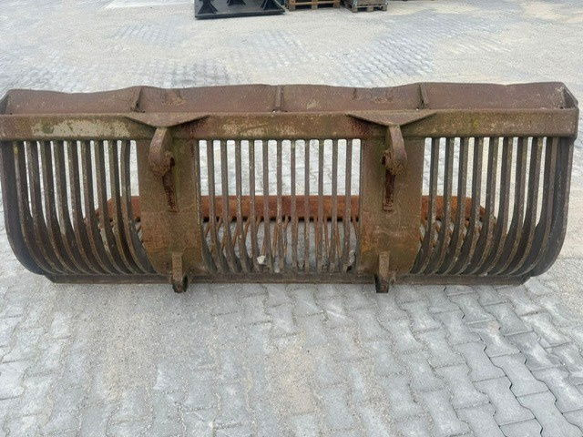 Volvo Puinriek 2700mm Breed L60 L70 L90 L110 - Sorting bucket: picture 2 Volvo Puinriek 2700mm Breed L60 L70 L90 L110 - Sorting bucket: picture 2