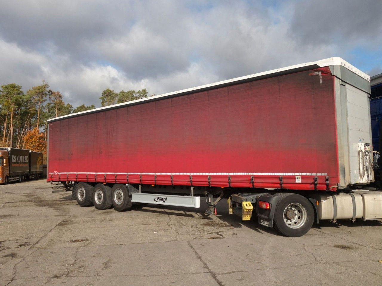 Fliegl SDS XL, Standard, 2xLichtachse SDS XL, Standard, 2xLichtachse - Curtainsider semi-trailer: picture 1 Fliegl SDS XL, Standard, 2xLichtachse SDS XL, Standard, 2xLichtachse - Curtainsider semi-trailer: picture 1