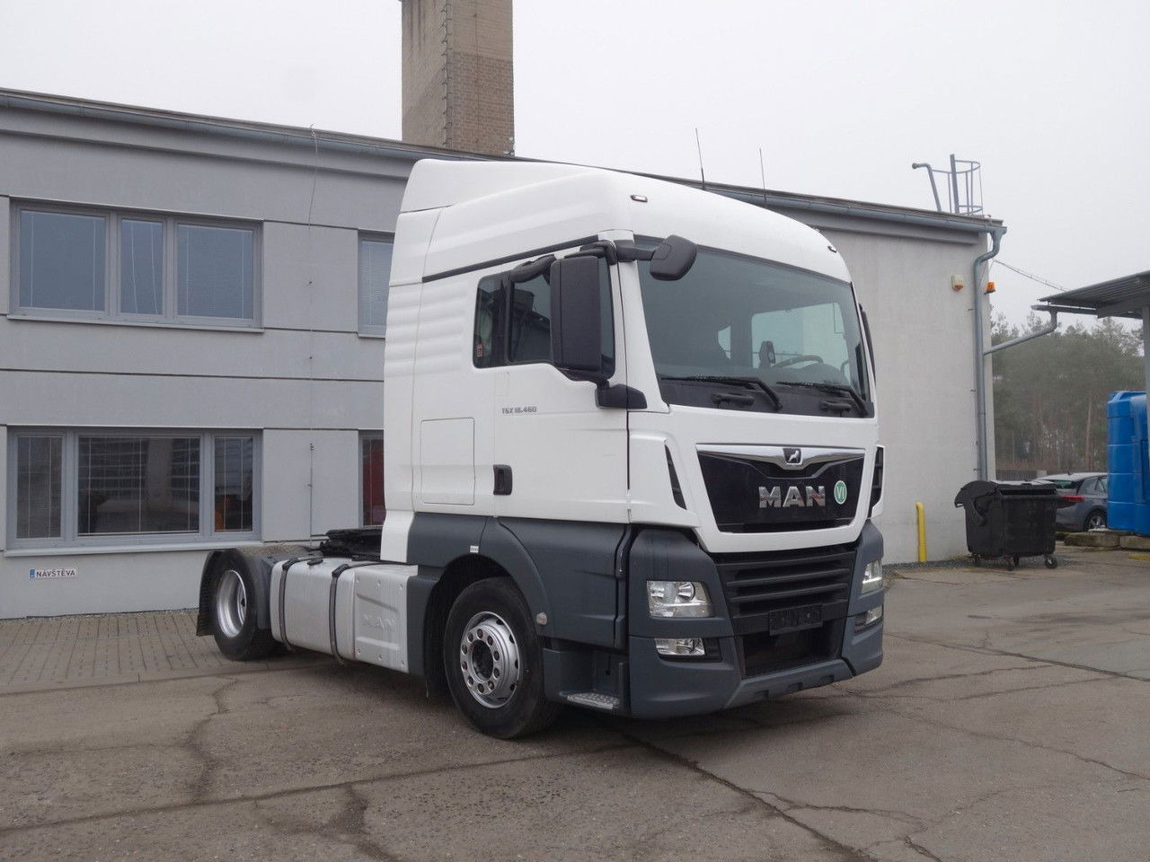 MAN TGX 18.460 Standard - Tractor unit: picture 2 MAN TGX 18.460 Standard - Tractor unit: picture 2