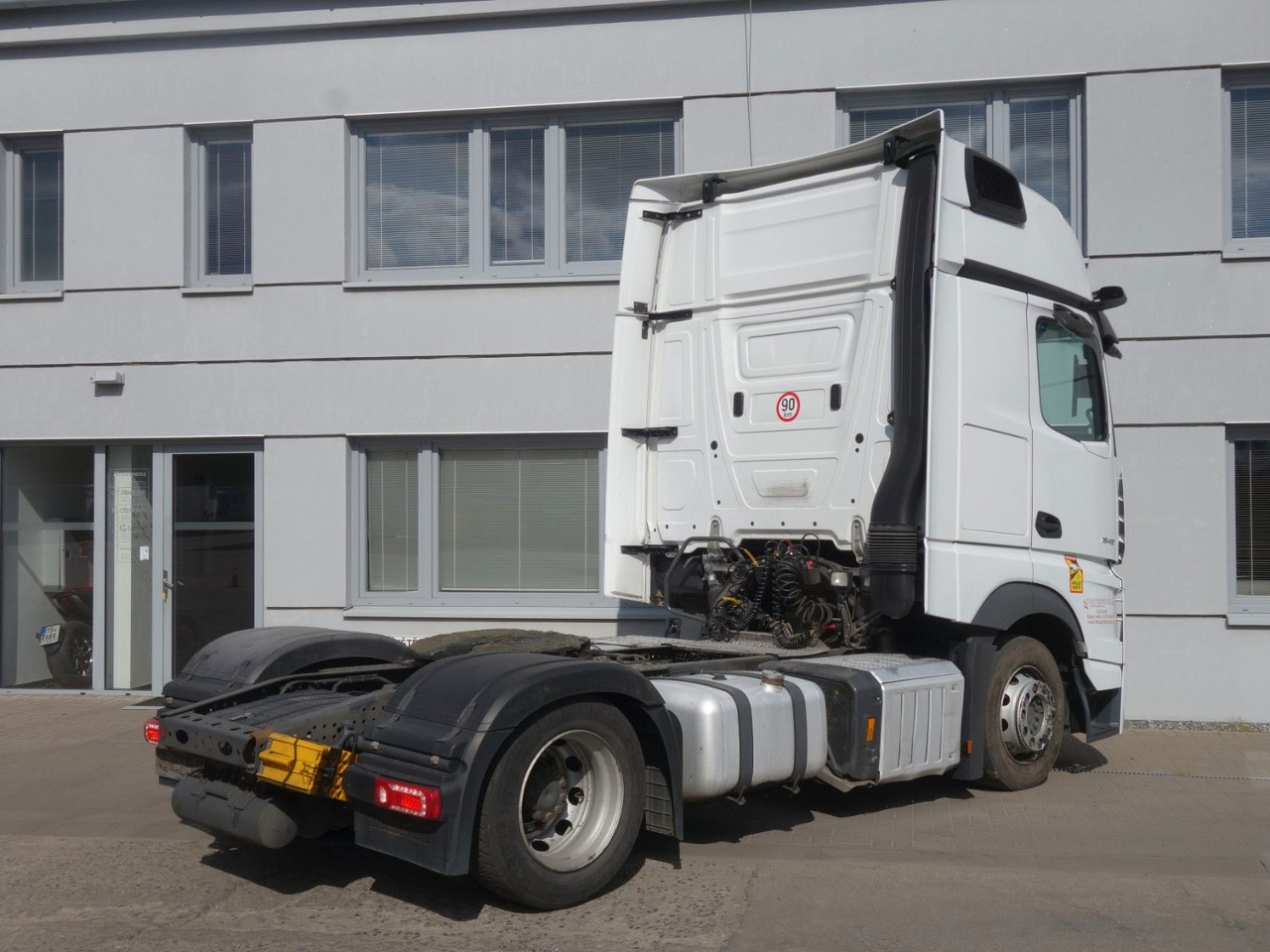 Mercedes-Benz Actros 1848 LSNRL Giga Space, Xenon, Cam - Tractor unit: picture 4 Mercedes-Benz Actros 1848 LSNRL Giga Space, Xenon, Cam - Tractor unit: picture 4