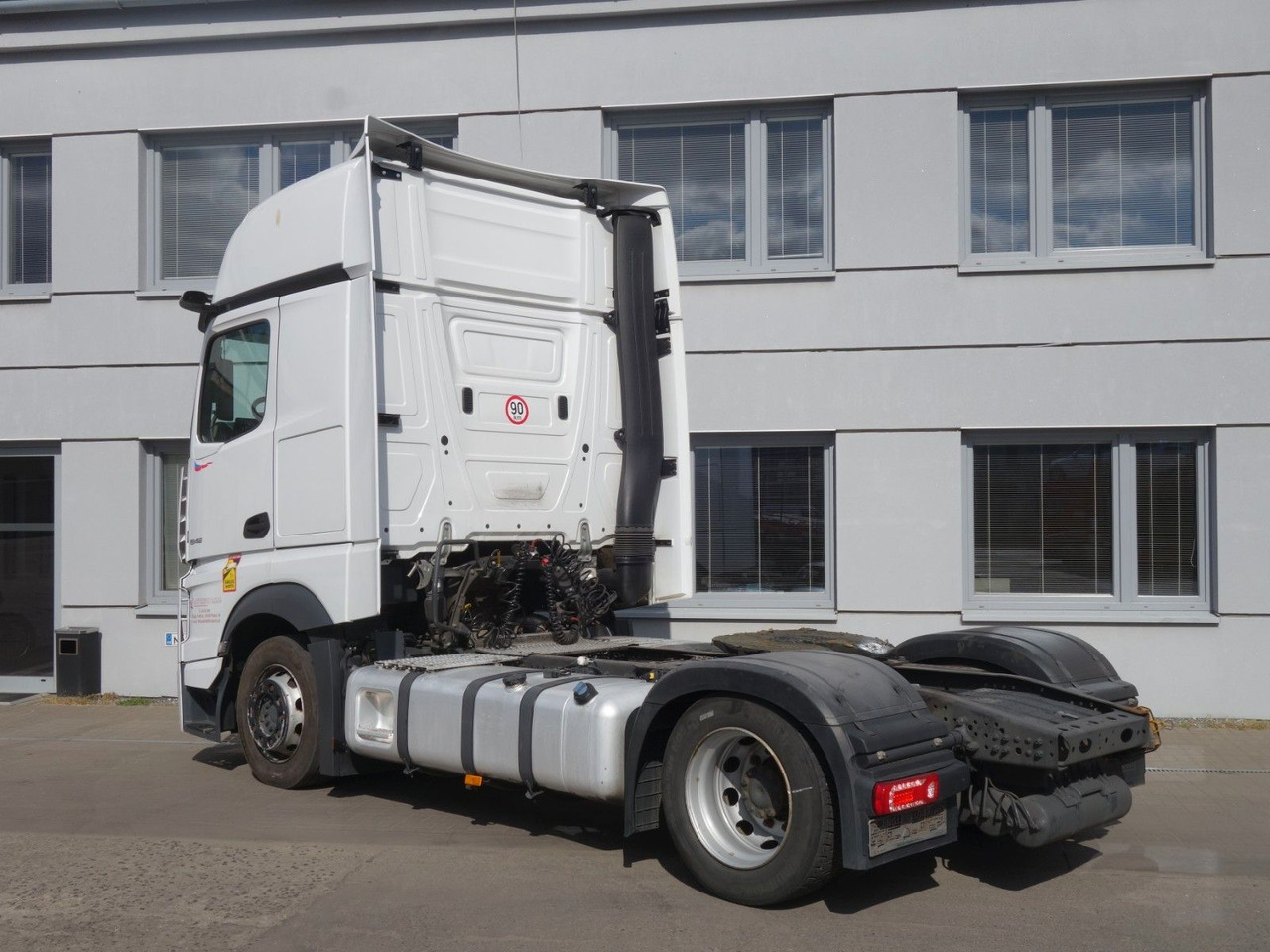 Mercedes-Benz Actros 1848 LSNRL Giga Space, Xenon, Cam - Tractor unit: picture 3 Mercedes-Benz Actros 1848 LSNRL Giga Space, Xenon, Cam - Tractor unit: picture 3