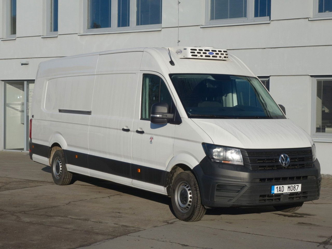 Volkswagen Crafter 2,0TDI Kühlkasten 35 Lang plus Hoch - Refrigerated van: picture 2 Volkswagen Crafter 2,0TDI Kühlkasten 35 Lang plus Hoch - Refrigerated van: picture 2