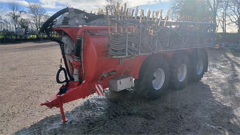 AP GV28 X-Line - Slurry tanker: picture 4 AP GV28 X-Line - Slurry tanker: picture 4