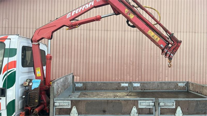 Iveco 35C11 - Dropside/ Flatbed truck: picture 2 Iveco 35C11 - Dropside/ Flatbed truck: picture 2