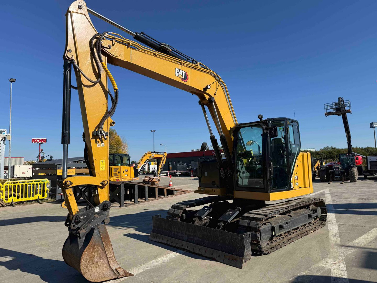 CAT 310 - Crawler excavator: picture 1 CAT 310 - Crawler excavator: picture 1
