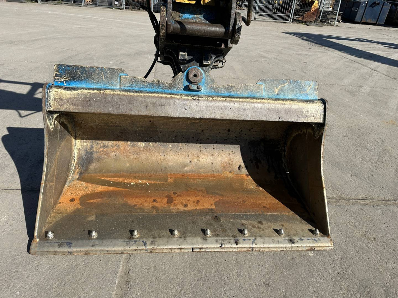 Crawler excavator CAT 323: picture 22