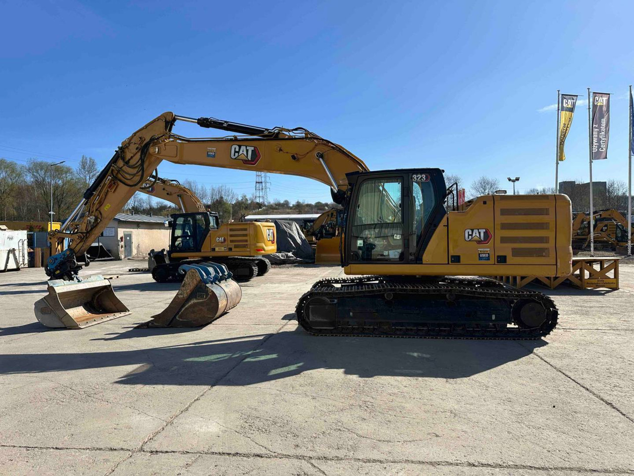 Crawler excavator CAT 323: picture 9
