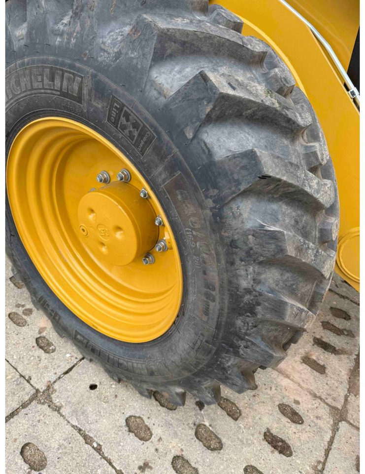 Leasing of CAT 434 CAT 434: picture 24 Leasing of CAT 434 CAT 434: picture 24