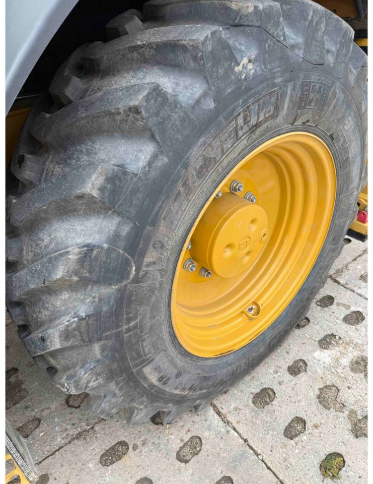 Leasing of CAT 434 CAT 434: picture 18 Leasing of CAT 434 CAT 434: picture 18