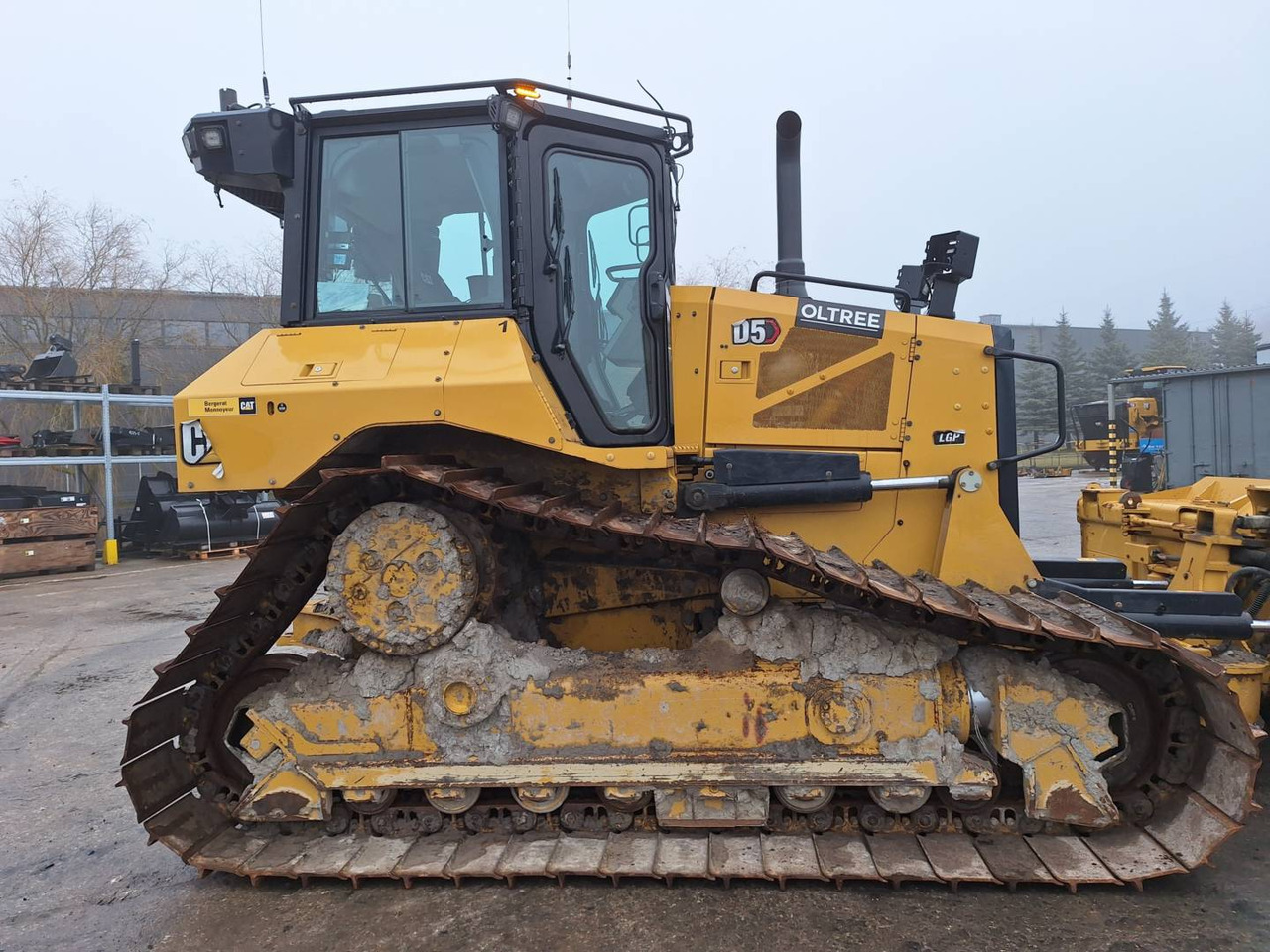 Bulldozer CAT D5 LGP: picture 10