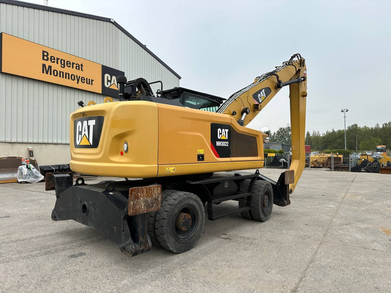 CAT MH3022 - Wheel excavator: picture 3 CAT MH3022 - Wheel excavator: picture 3