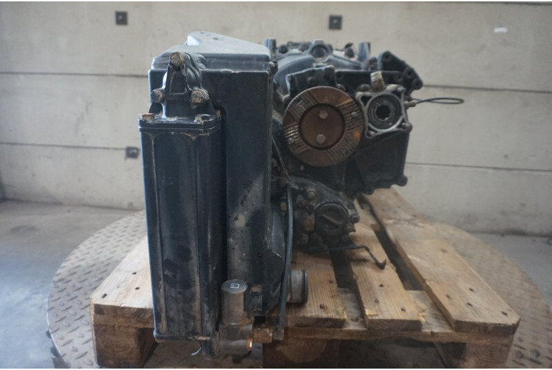 ZF 12AS2131DD+INT 81.32003-6883 - Gearbox for Truck: picture 4 ZF 12AS2131DD+INT 81.32003-6883 - Gearbox for Truck: picture 4