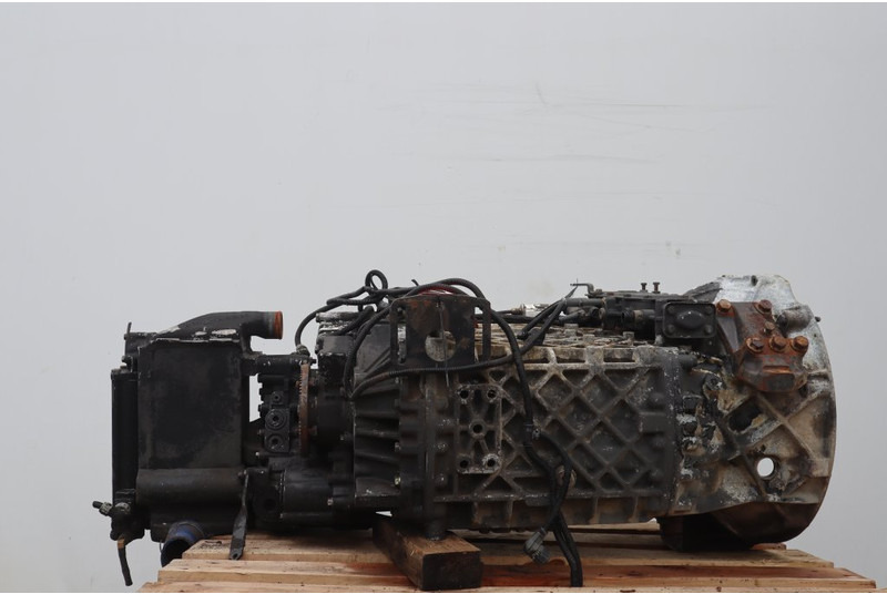 ZF 16S151OD+INT F2000 - Gearbox for Truck: picture 3 ZF 16S151OD+INT F2000 - Gearbox for Truck: picture 3