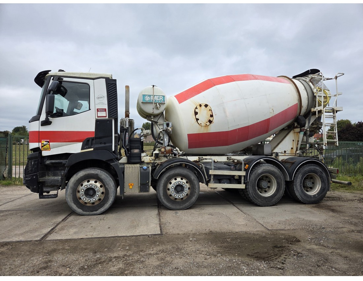 Renault C430 8X4 CONCRETE MIXER MANUAL GEARBOX - Concrete mixer truck: picture 2 Renault C430 8X4 CONCRETE MIXER MANUAL GEARBOX - Concrete mixer truck: picture 2
