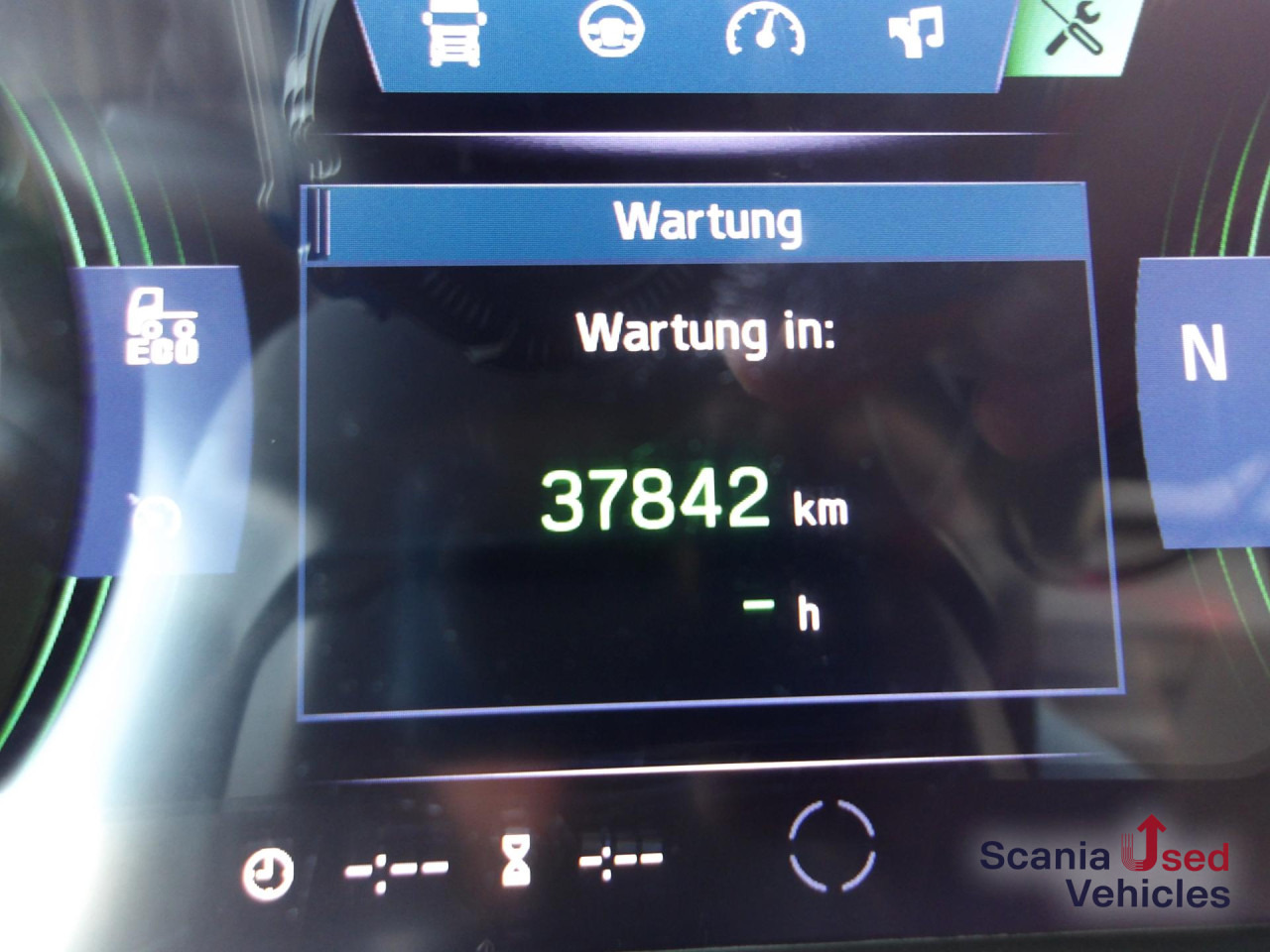 SCANIA R 460 EB - MEGA - HIGHLINE - 2x TANKs - ACC - Tractor unit: picture 4 SCANIA R 460 EB - MEGA - HIGHLINE - 2x TANKs - ACC - Tractor unit: picture 4