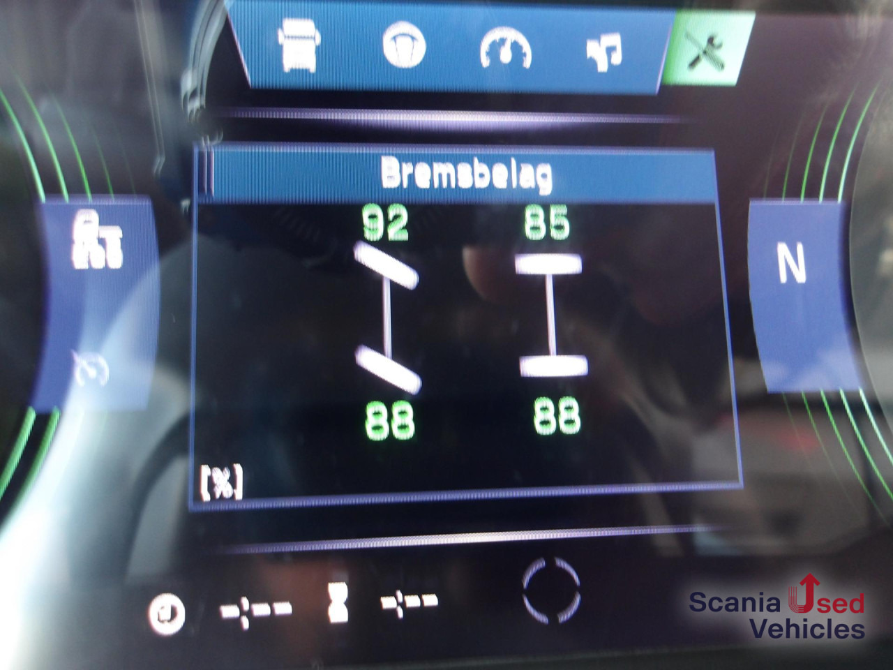 SCANIA R 460 EB - MEGA - HIGHLINE - 2x TANKs - ACC - Tractor unit: picture 2 SCANIA R 460 EB - MEGA - HIGHLINE - 2x TANKs - ACC - Tractor unit: picture 2