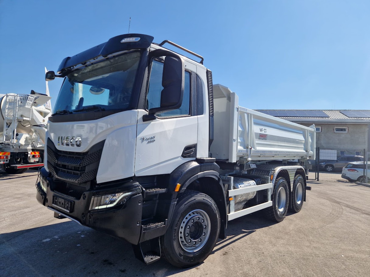 IVECO T-WAY AD380T45 - Tipper van: picture 1 IVECO T-WAY AD380T45 - Tipper van: picture 1