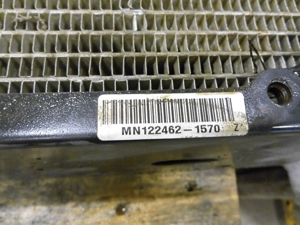 CAT 906 H 2 Kylare, 377-7572 - Radiator for Construction machinery: picture 3 CAT 906 H 2 Kylare, 377-7572 - Radiator for Construction machinery: picture 3
