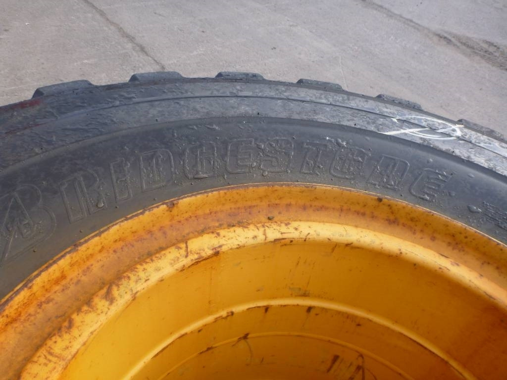 Axle and parts for Construction machinery Volvo Hjul, Bridgestone 26.5R25 1st: picture 6 Axle and parts for Construction machinery Volvo Hjul, Bridgestone 26.5R25 1st: picture 6