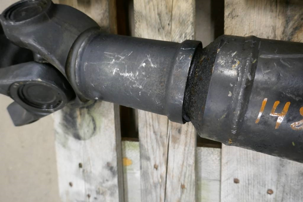 Volvo L180 HL Kardanaxel voe15085426 - Gearbox for Construction machinery: picture 2 Volvo L180 HL Kardanaxel voe15085426 - Gearbox for Construction machinery: picture 2