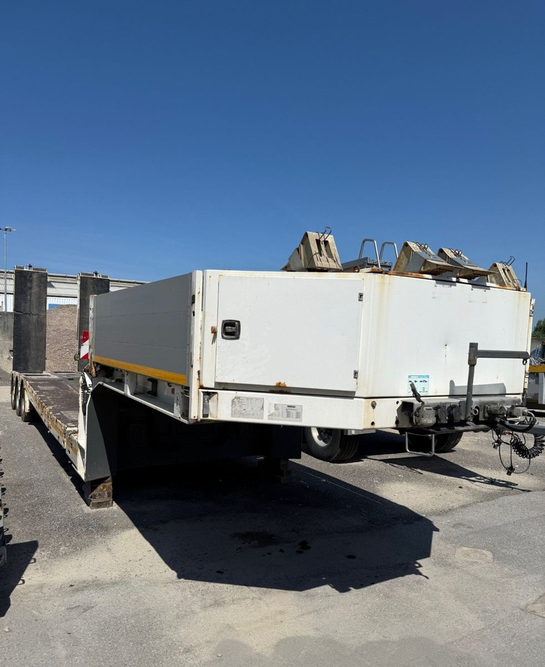 Doll Panther T3E-A, 61ton , 3.9m tele,Hyd Rampen 4.5m - Low loader semi-trailer: picture 3 Doll Panther T3E-A, 61ton , 3.9m tele,Hyd Rampen 4.5m - Low loader semi-trailer: picture 3