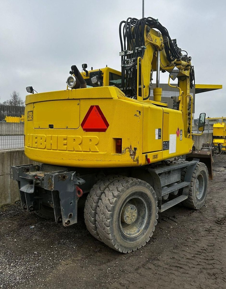 Liebherr A900C ZW Litronic PFS 2, Rail+Road, Gleisbagger - Wheel excavator: picture 2 Liebherr A900C ZW Litronic PFS 2, Rail+Road, Gleisbagger - Wheel excavator: picture 2