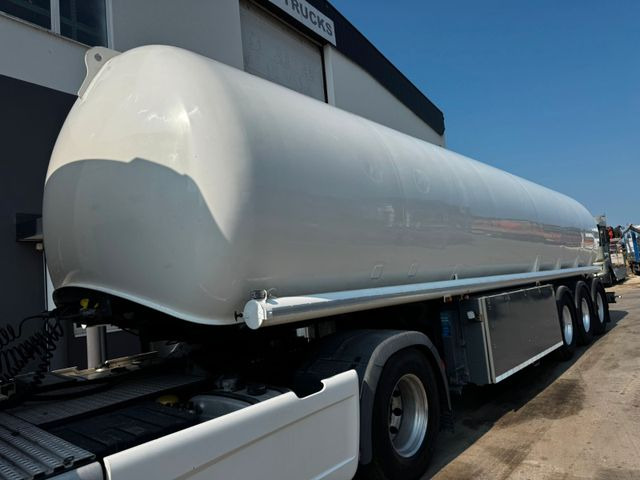 Schrader Treibstoff Diesel/Benzin, ADR, 4 Kammern, Sening - Tank semi-trailer: picture 1 Schrader Treibstoff Diesel/Benzin, ADR, 4 Kammern, Sening - Tank semi-trailer: picture 1