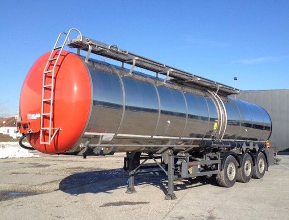 Schwarzmüller C203 / C12, 2 Kammern, Bitumen, 33'000L Schwarzmüller C203 / C12, 2 Kammern, Bitumen, 33'000L - Tank semi-trailer: picture 1 Schwarzmüller C203 / C12, 2 Kammern, Bitumen, 33'000L Schwarzmüller C203 / C12, 2 Kammern, Bitumen, 33'000L - Tank semi-trailer: picture 1