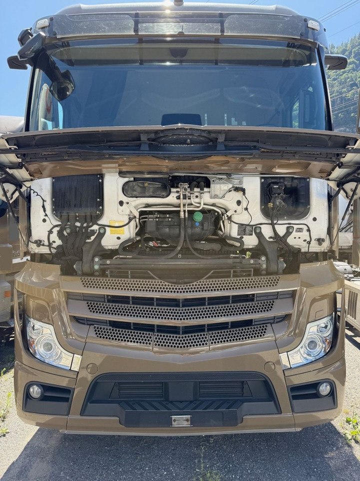 Mercedes-Benz Actros 1845 4x2, MP5, E6, Retarder - Tractor unit: picture 3 Mercedes-Benz Actros 1845 4x2, MP5, E6, Retarder - Tractor unit: picture 3