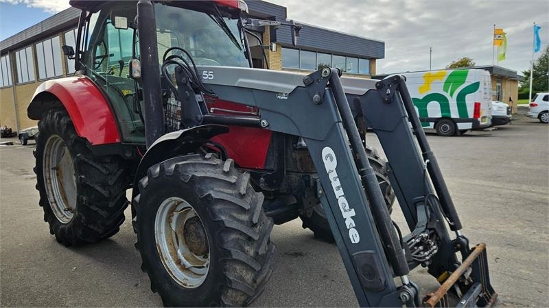 Farm tractor Case IH Maxxum 110: picture 6