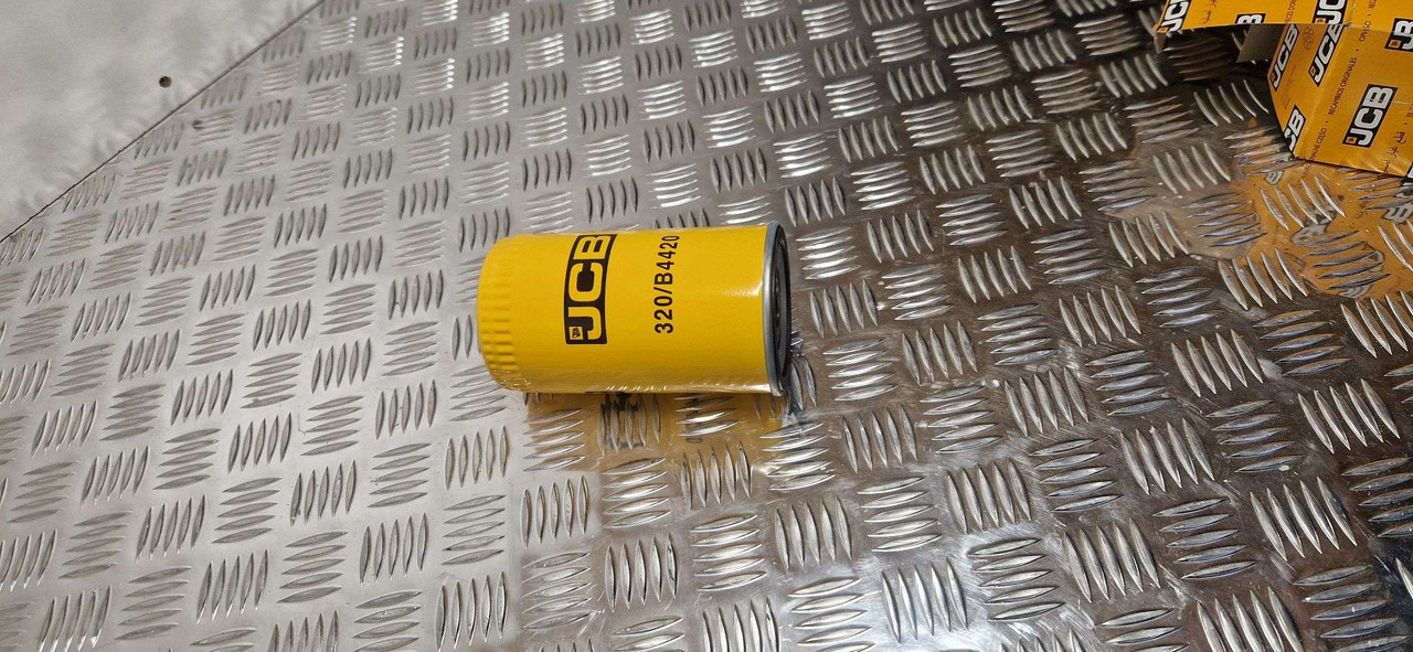 320/B4420 Engine oil filter JCB filter - Engine and parts for Construction machinery: picture 3 320/B4420 Engine oil filter JCB filter - Engine and parts for Construction machinery: picture 3