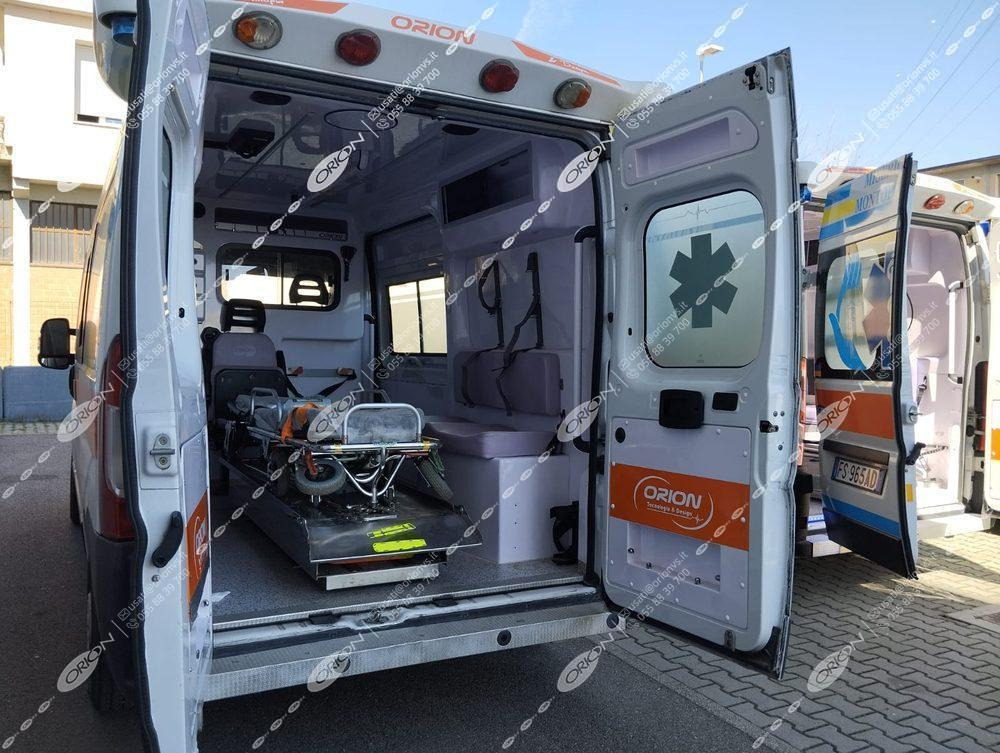 ORION FIAT 290 DUCATO - Ambulance: picture 4 ORION FIAT 290 DUCATO - Ambulance: picture 4