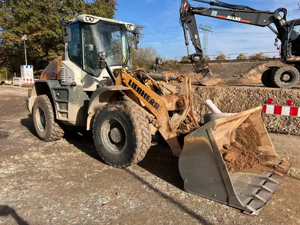 2018 Liebherr L 526 - Wheel loader: picture 2 2018 Liebherr L 526 - Wheel loader: picture 2