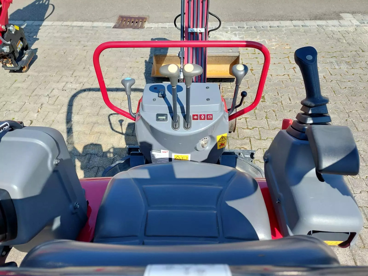 2023 Yanmar Vio 12 - Mini excavator: picture 5 2023 Yanmar Vio 12 - Mini excavator: picture 5