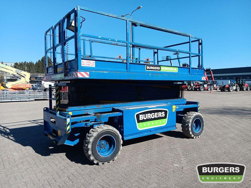 HOLLANDLIFT Q-135EL24 - Scissor lift: picture 4 HOLLANDLIFT Q-135EL24 - Scissor lift: picture 4