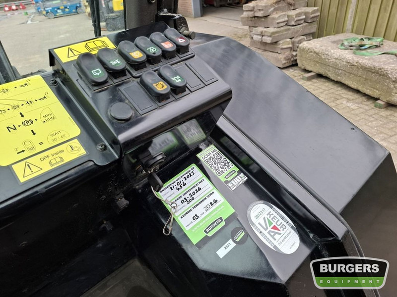 Rough terrain forklift Manitou M30-4: picture 7