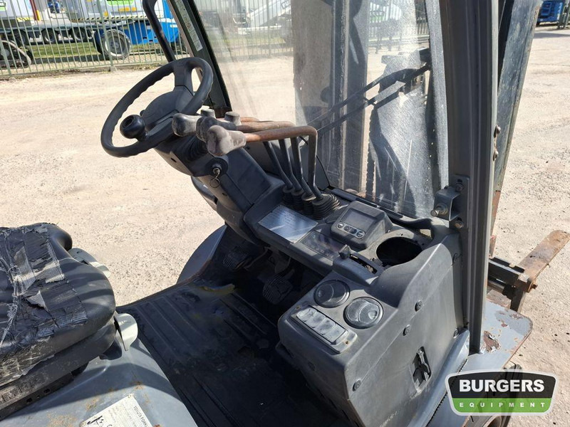 LPG forklift Toyota 02-8FGF20: picture 9