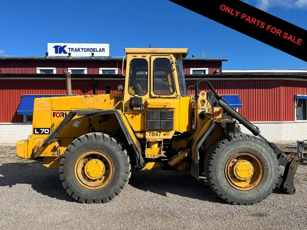 Volvo 4300B Dismantled. Only spare parts - Wheel loader: picture 1 Volvo 4300B Dismantled. Only spare parts - Wheel loader: picture 1