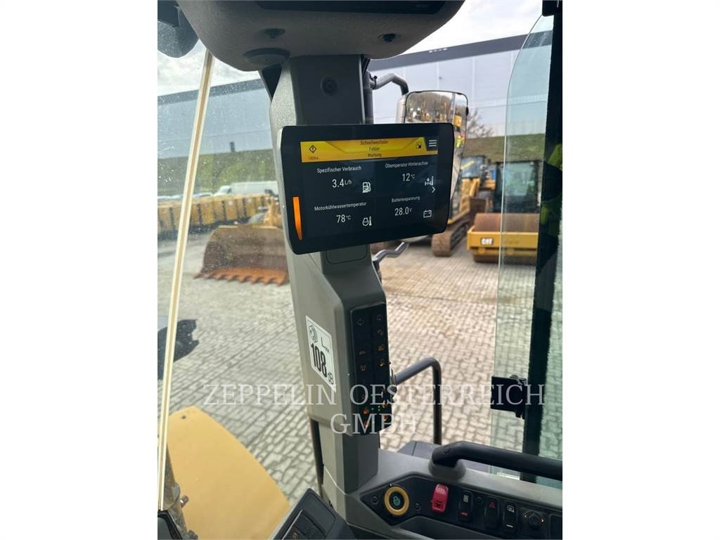 Wheel loader CAT 966-14: picture 14
